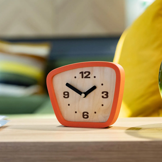 Retro Curved Outline Silent Table Clock, Minimalist Vintage Desktop Timekeeper For Multi-Scene Interior Decoration